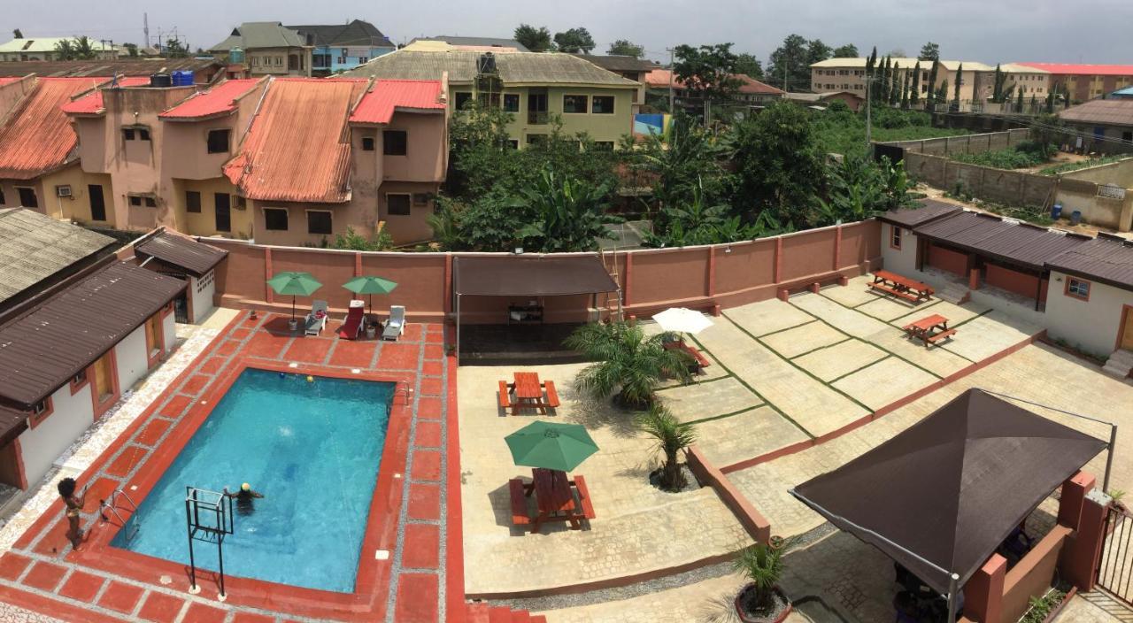 Royal Kaft Hotel Ikorodu Exterior photo